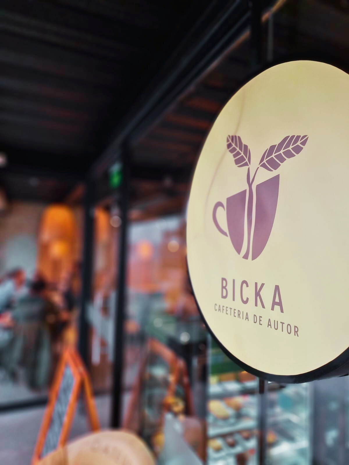 Bicka nosotros – Bicka: Cafeteria de Especialidad